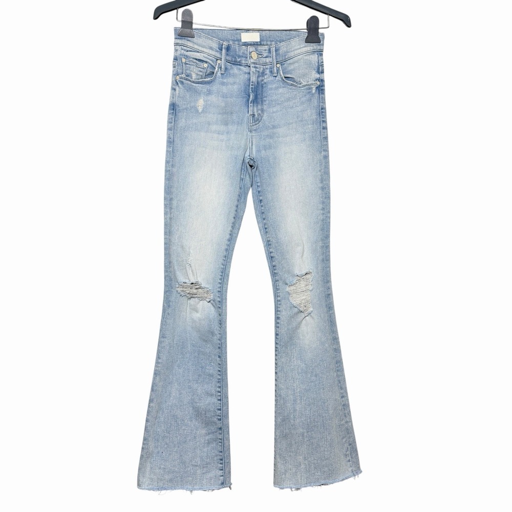 Mother Weekender Fray Action Shot Flare Jeans 24 Light Wash Distressed Raw Hem - Picture 4 of 16